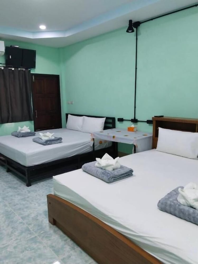 Hotel Dee-Maak Hostel
