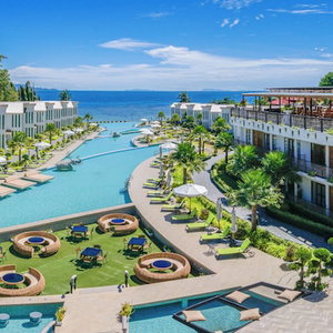 Hotel Vannee Golden Sands Beachfront Resort cazare Ko Pha Ngan