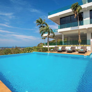 Sejur Baan Chom View Kamala vacanta Kamala Beach
