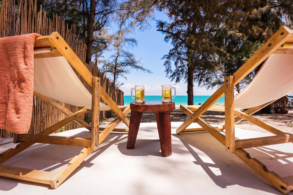 Hotel Mumsa Beach Resort & Restaurant