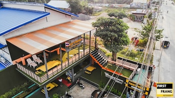 Hotel First & Frang Hotel