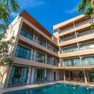 Hotel The Bell Airport Phuket Hotel cazare Suwannaphum