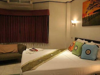 Angus O'tool's Irish Pub Guesthouse
