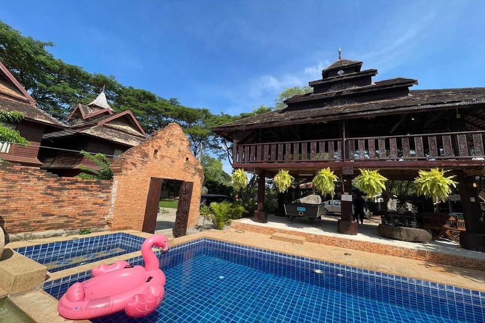 Hotel Baan Tawai Lanna Resort