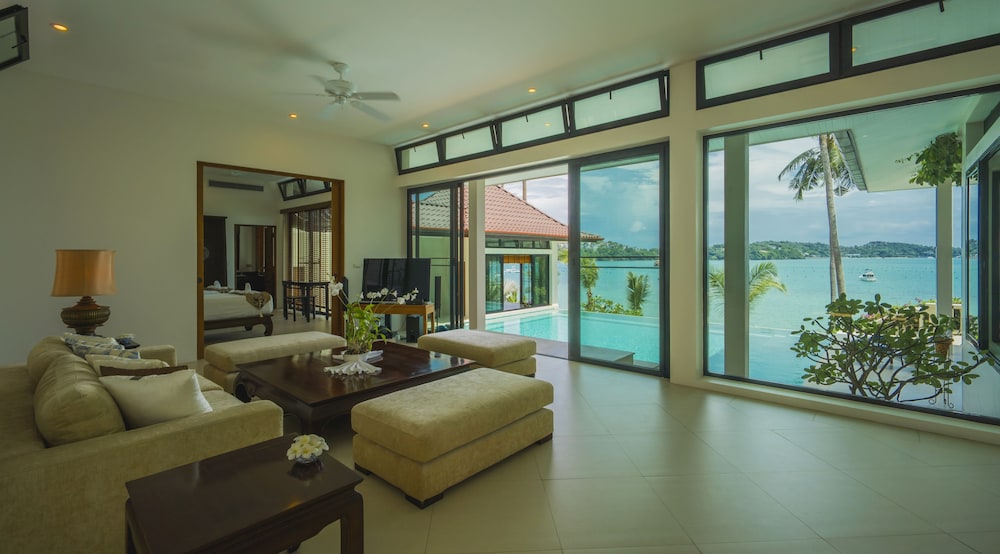 Hotel Stunning Oceanview Villa Taipan