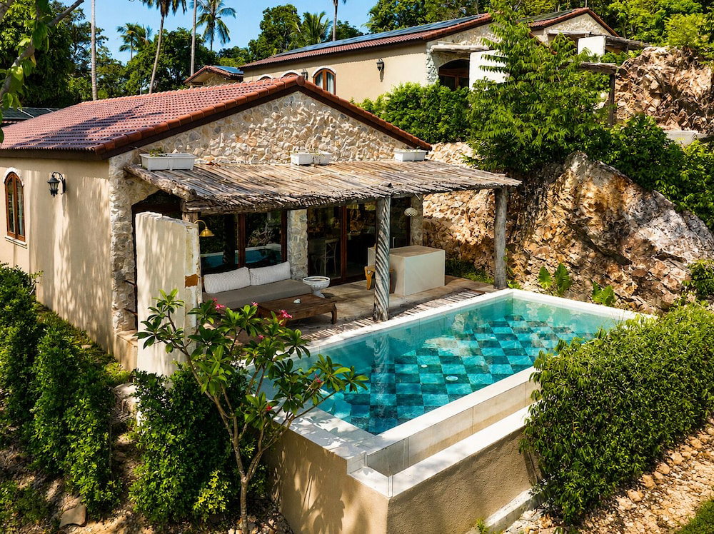 Hotel Eterna Village