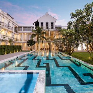 Sejur Little Nyonya Hotel vacanta Wichit