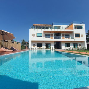 Hotel Wayla Villa Maikhao Beach cazare Ban Mai Khao