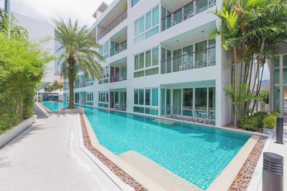 Hotel The Palms Kamala Beach