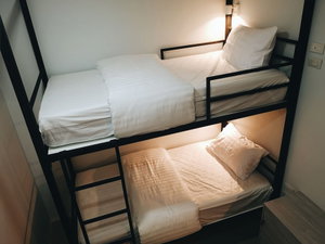 Hotel Tall Tree Kata Phuket - Hostel cazare Kata