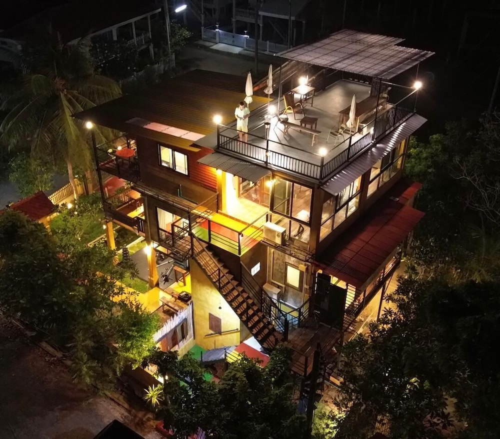 Hotel Golden Mango House