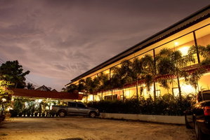 Hotel Phuket Airport Inn cazare Suwannaphum