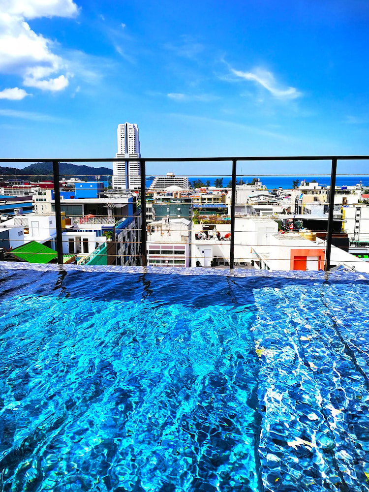 Hotel Phoenix Grand Hotel
