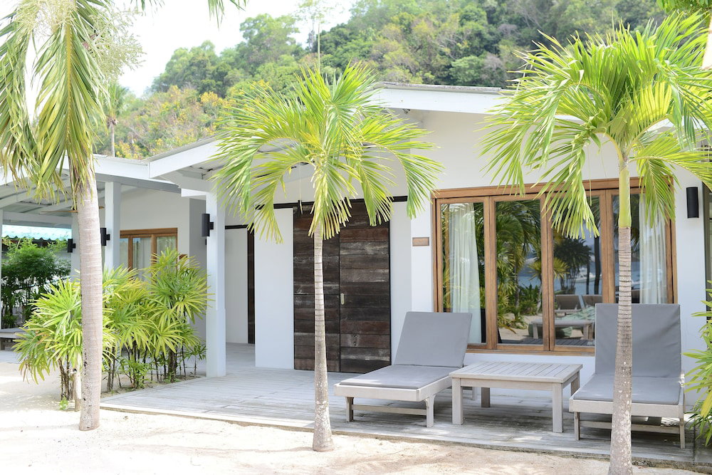 Hotel The Cove Phuket