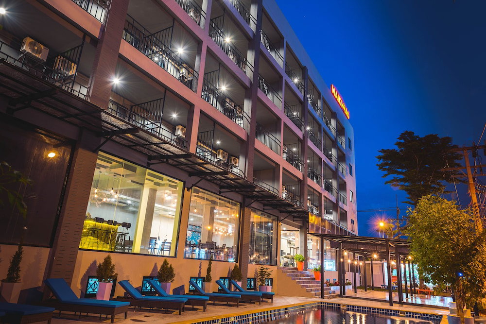 Hotel Maikhao Hotel