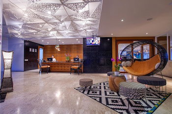 Zenmaya Oceanfront Phuket, Trademark Collection By Wyndham