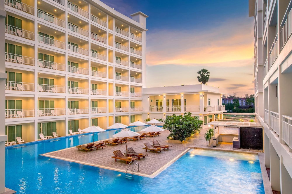 Hotel Chanalai Hillside Resort, Karon Beach