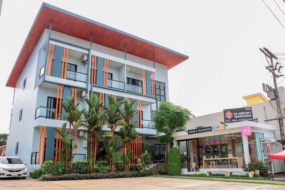 Hotel S2 Airport Residence