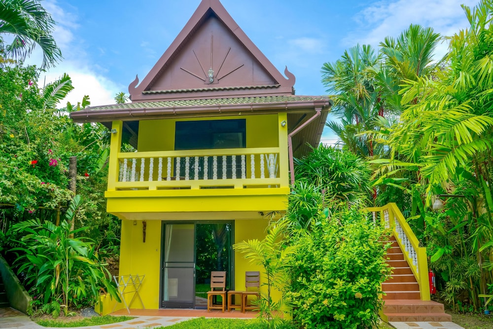 Hotel Chez Charly Bungalow