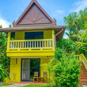 Hotel Chez Charly Bungalow cazare Suwannaphum
