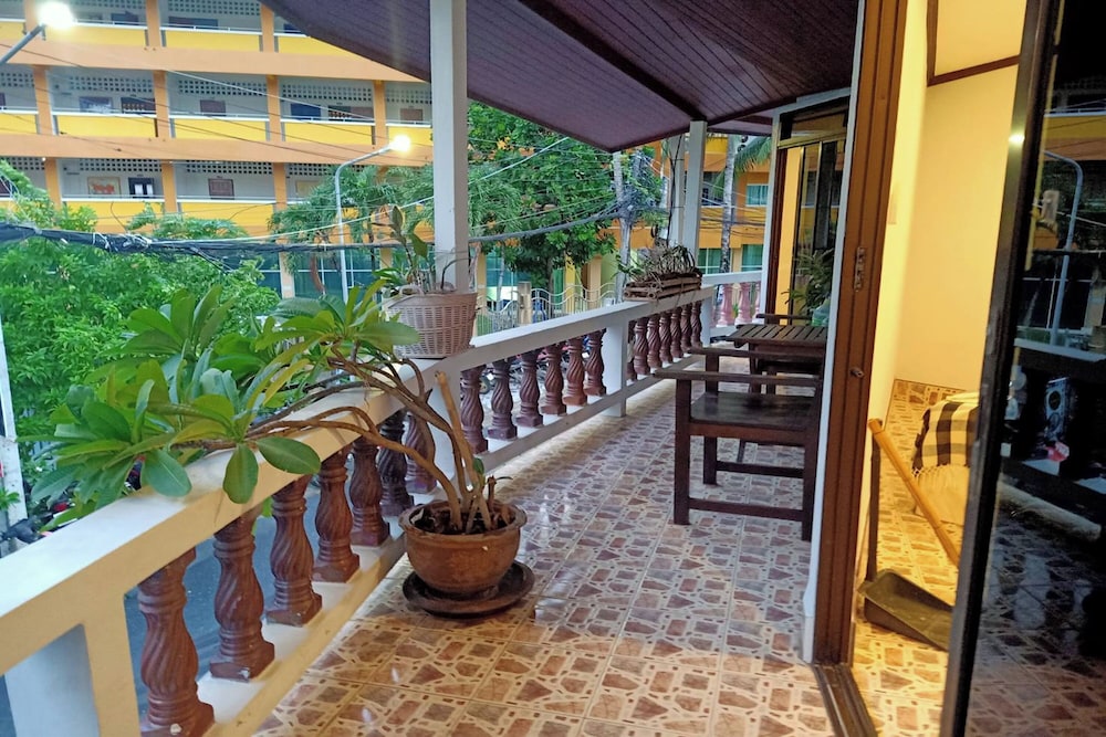 Kamala Orchid Guesthouse