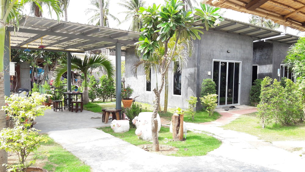 Hotel Baan Kiengtalay Samroiyod