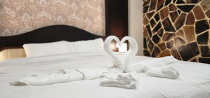 Hotel Arya Suites Patong Beach cazare Patong