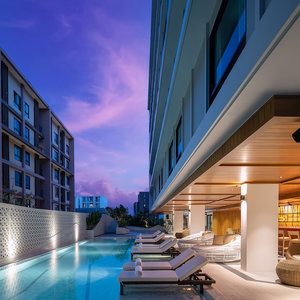 Sejur Travelodge Phuket Town vacanta Wichit