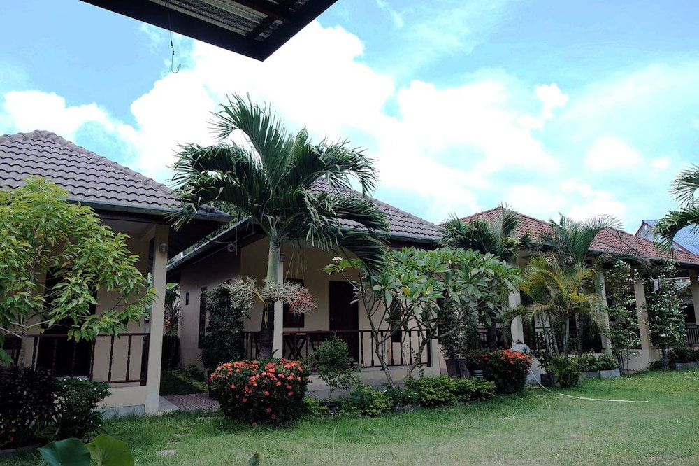 Hotel Ron's Bungalow