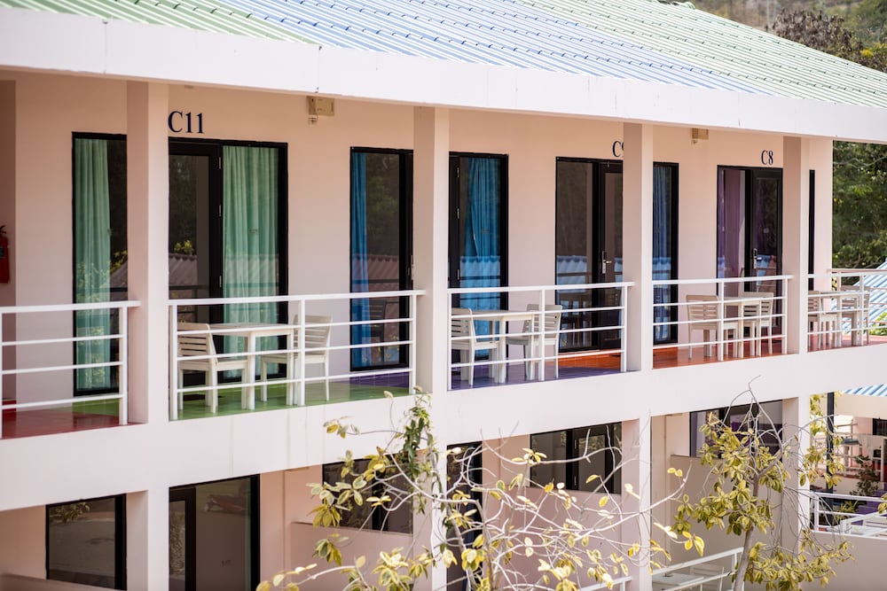 Hotel Xanadu Beach Resort