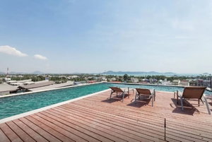 Hotel Dlux Condominium cazare Ban Chalong