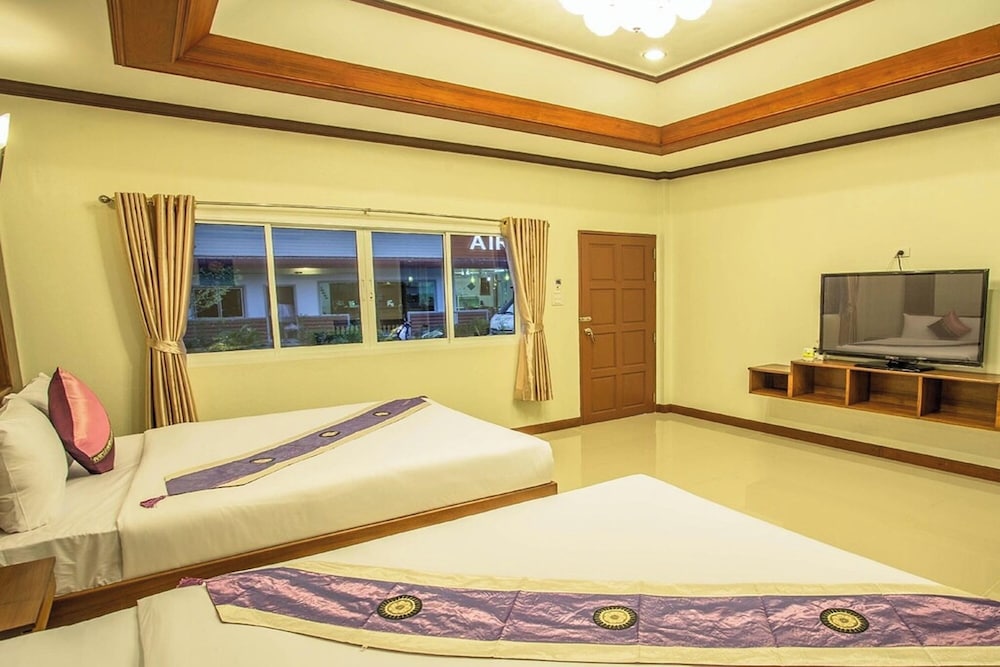 Phuket Airport Villa