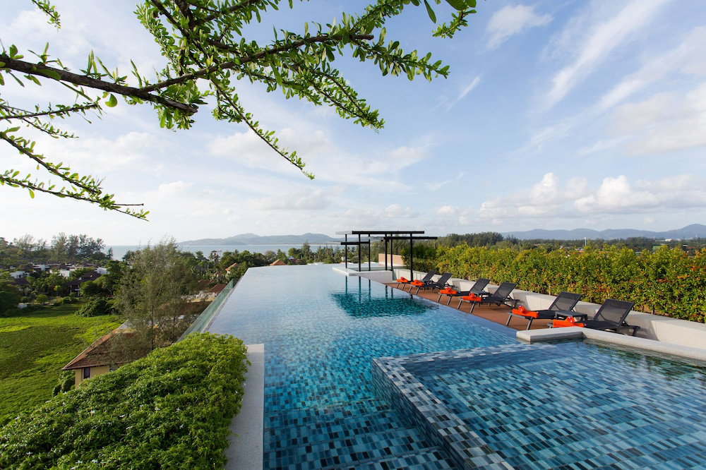 Hotel 6Th Avenue Surin Beach