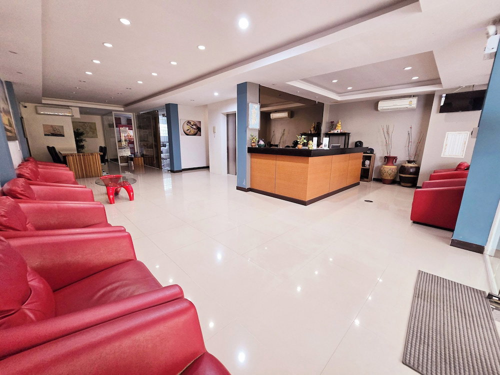 Hotel La Casa Patong