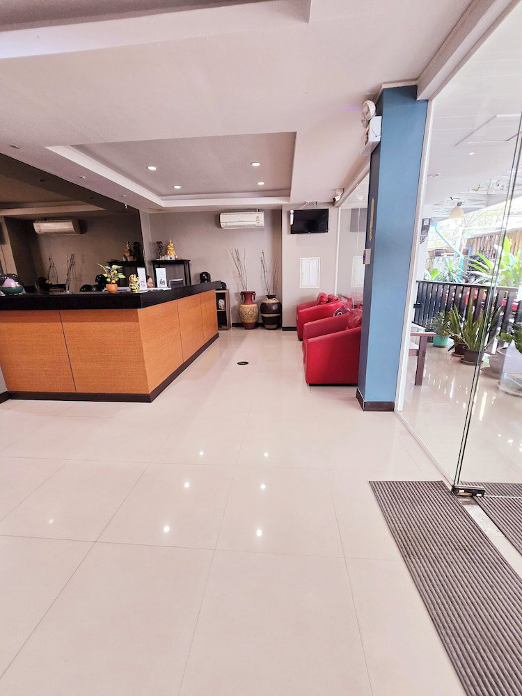 La Casa Patong