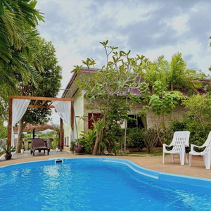 Hotel Canal Resort cazare Suwannaphum