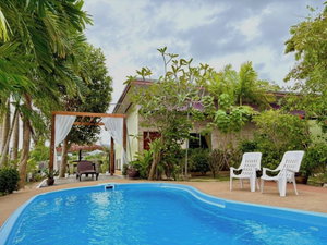 Hotel Canal Resort cazare Suwannaphum