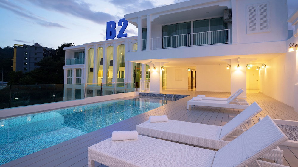 Hotel B2 Phuket Premier Hotel