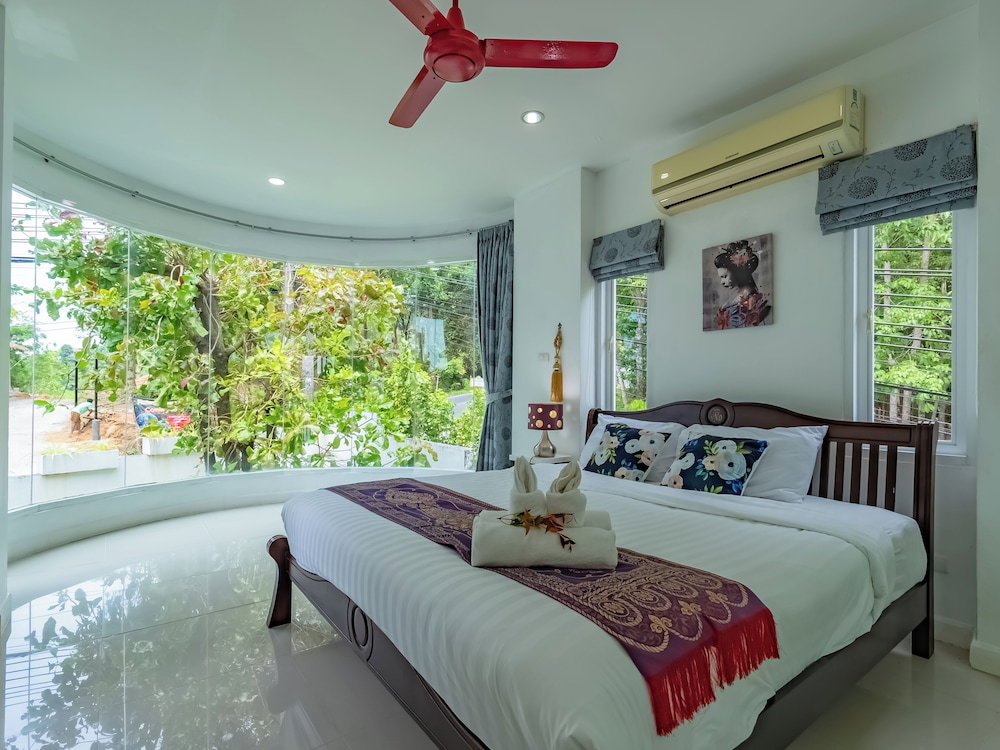Private Pool Villa For Family & Friends