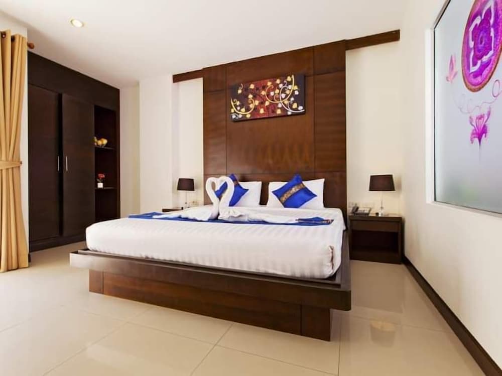 Garden Phuket Hotel