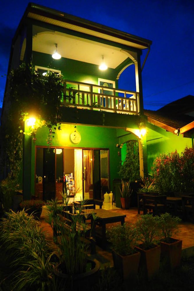 Hotel Wayla Hostel - Adults Only