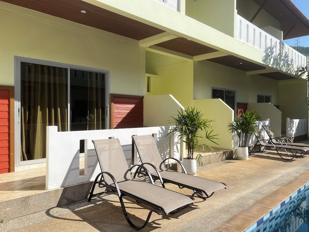 Hotel Sunrise Serenity Phuket Resort