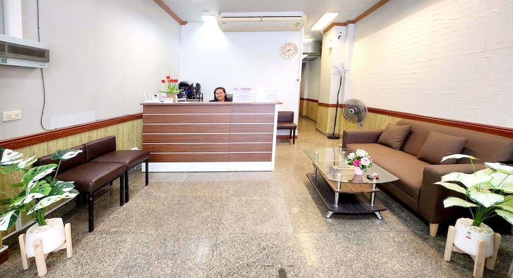 Hotel Chalita House