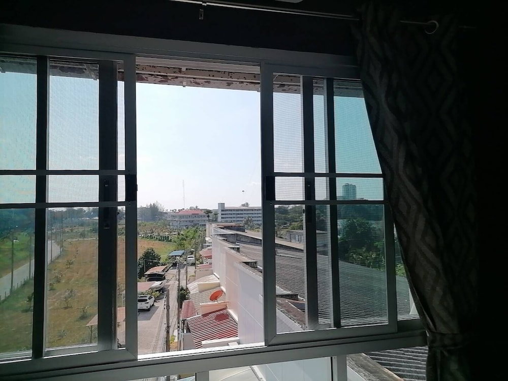 Karon Studio Apartment