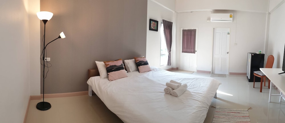 Hotel Prinya House