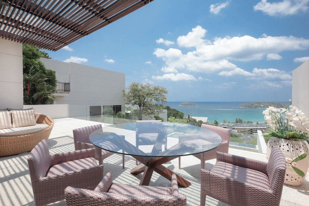 Hotel Panoramic View The Heights Kata Beach B1