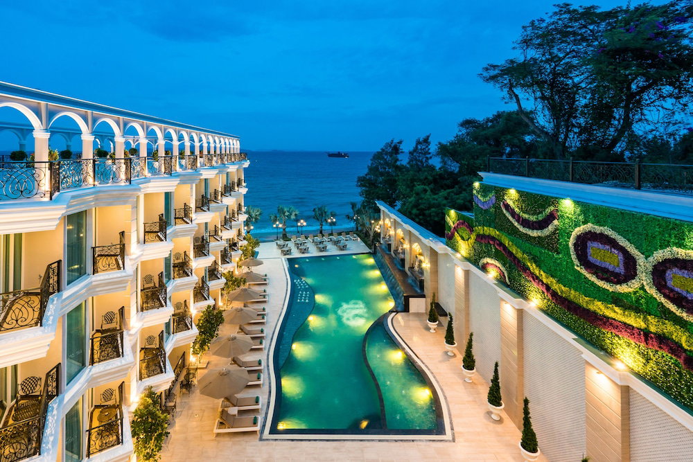 Hotel Lk Emerald Beach