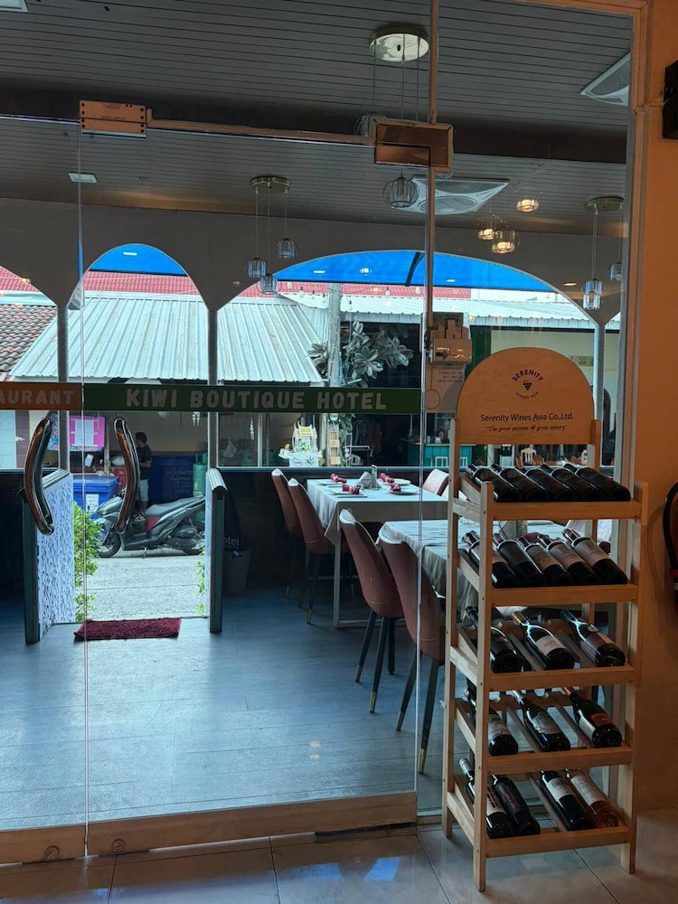 Kiwi Boutique Hotel