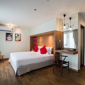 Hotel Sunshine Hip Hotel cazare Na Kluea