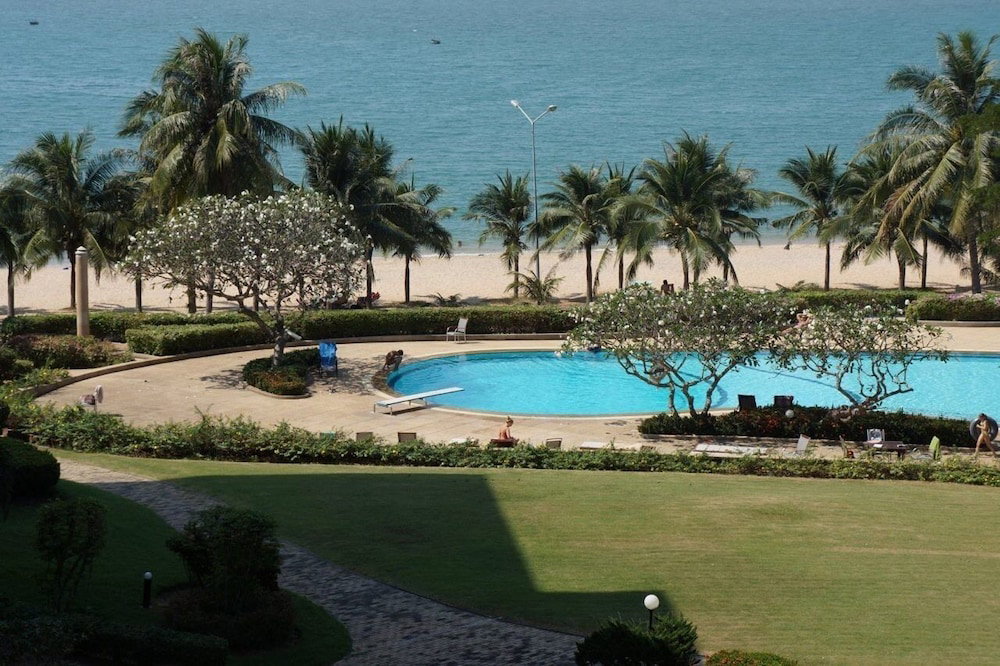 Hotel Baan Somprasong Apartment - Na Jomtien